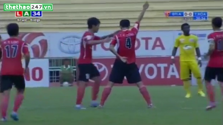 Video bàn thắng: Đồng Tâm Long An 2-1 FLC Thanh Hóa (Vòng 17 V-League 2015)